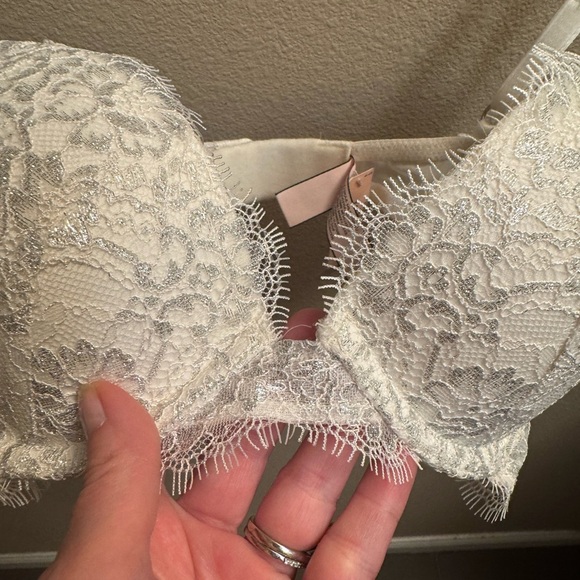 NEW! DREAM ANGELS VICTORIA'S SECRET Push Up Bra 32C Floral Lace White Bride NWT - Picture 11 of 17